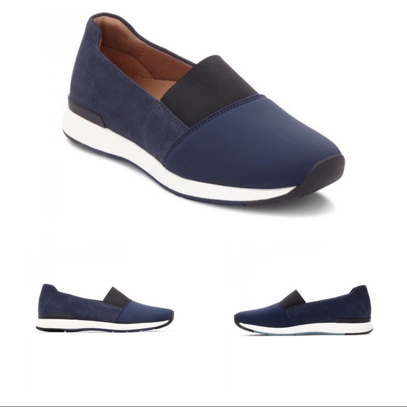 vionic cameo slip on